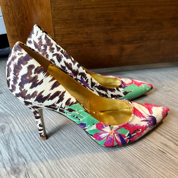 Nine West leopard heels 8.5 - Picture 3 of 5